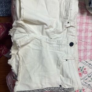 Chip & Pepper White Jean Shorts